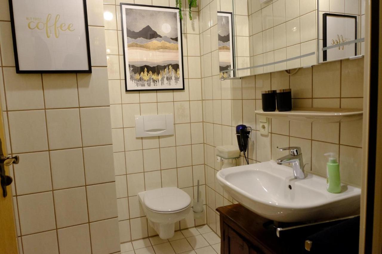 Schwarzwild - Ferienwohnung Und Ferienzimmer Baiersbronn Exterior foto